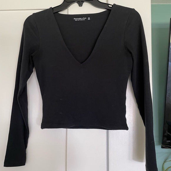 Abercrombie and Fitch Soft AF Tee - Picture 1 of 3